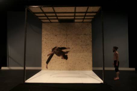 © Compagnie les Hommes de mains