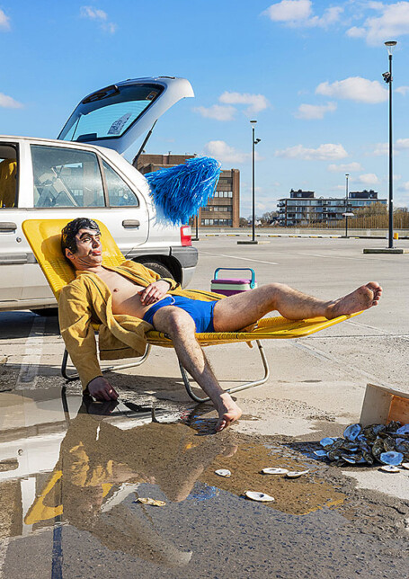 Manuel Sajn, PARKING, 2026, Photographie couleur, 29,7 × 42 cm, Bruxelles, 2026 Édition de 6 exemplaires + 2 épreuves d'artiste Photo : @Hugo Boutry